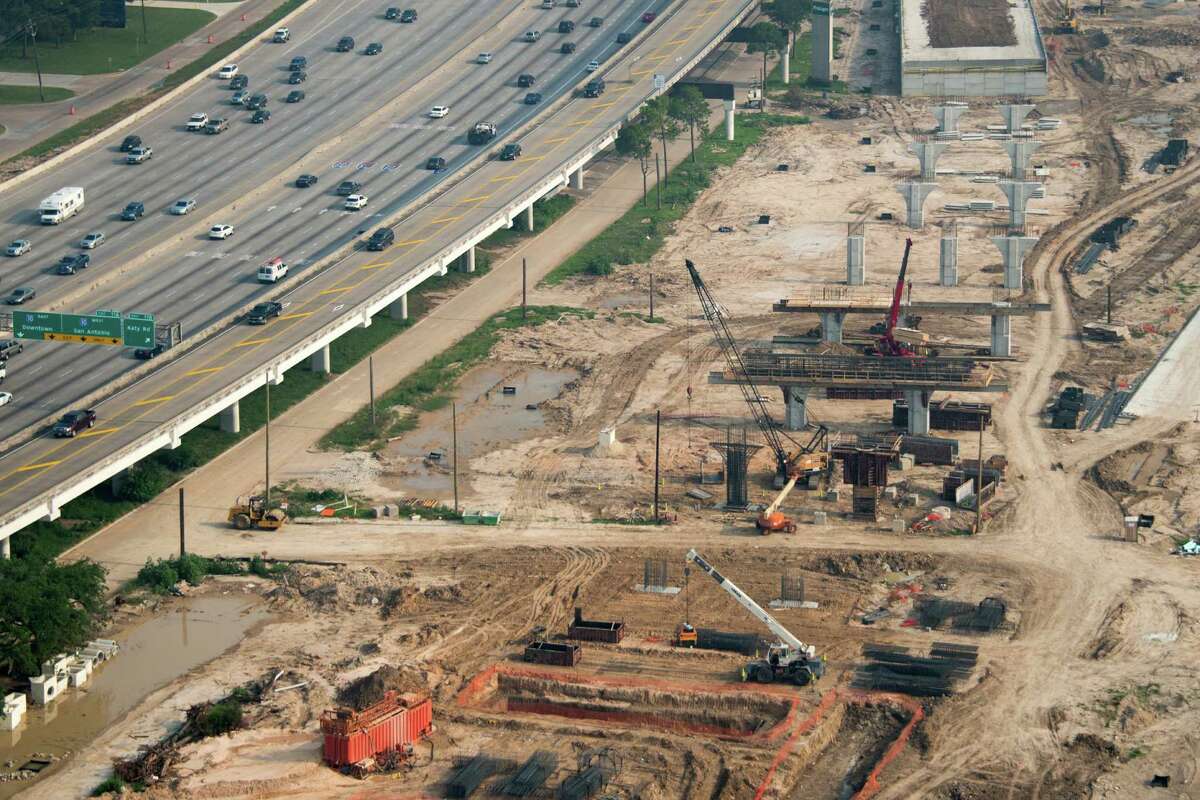 Construction at interchange of 610 Loop and Highway 290 on Friday, May 17, 2013, in Houston. ( Smiley N. Pool / Houston Chronicle )