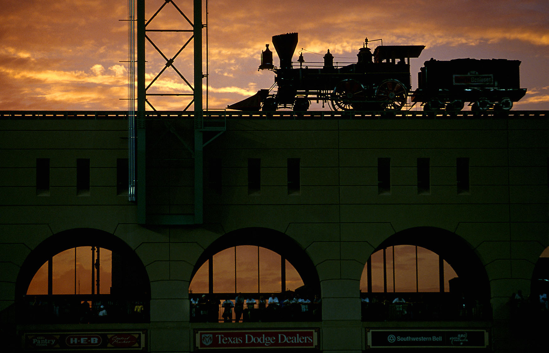 Minute Maid Park train: the Astros' replica 19th century