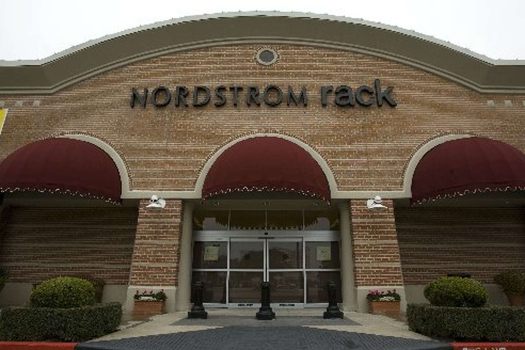 Nordstrom at The Woodlands now open
