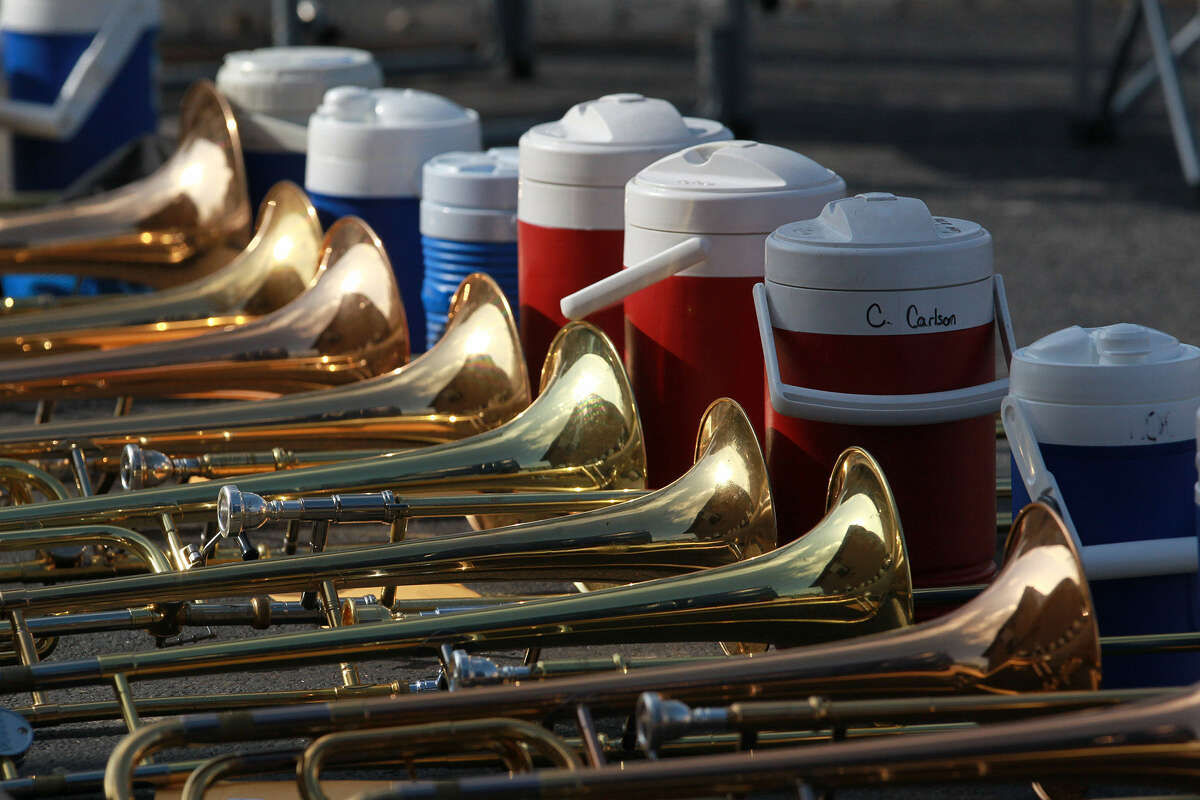 Heat's on, but band students keep cool