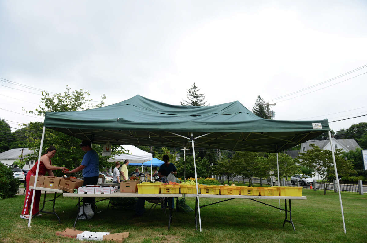Trumbull Farmers’ Market working through traffic issues