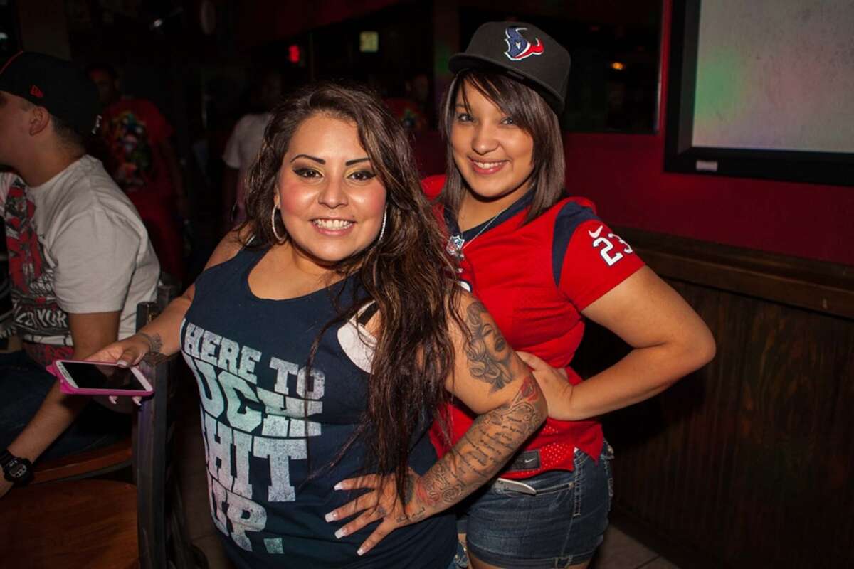 Gay and drag bars in Houston