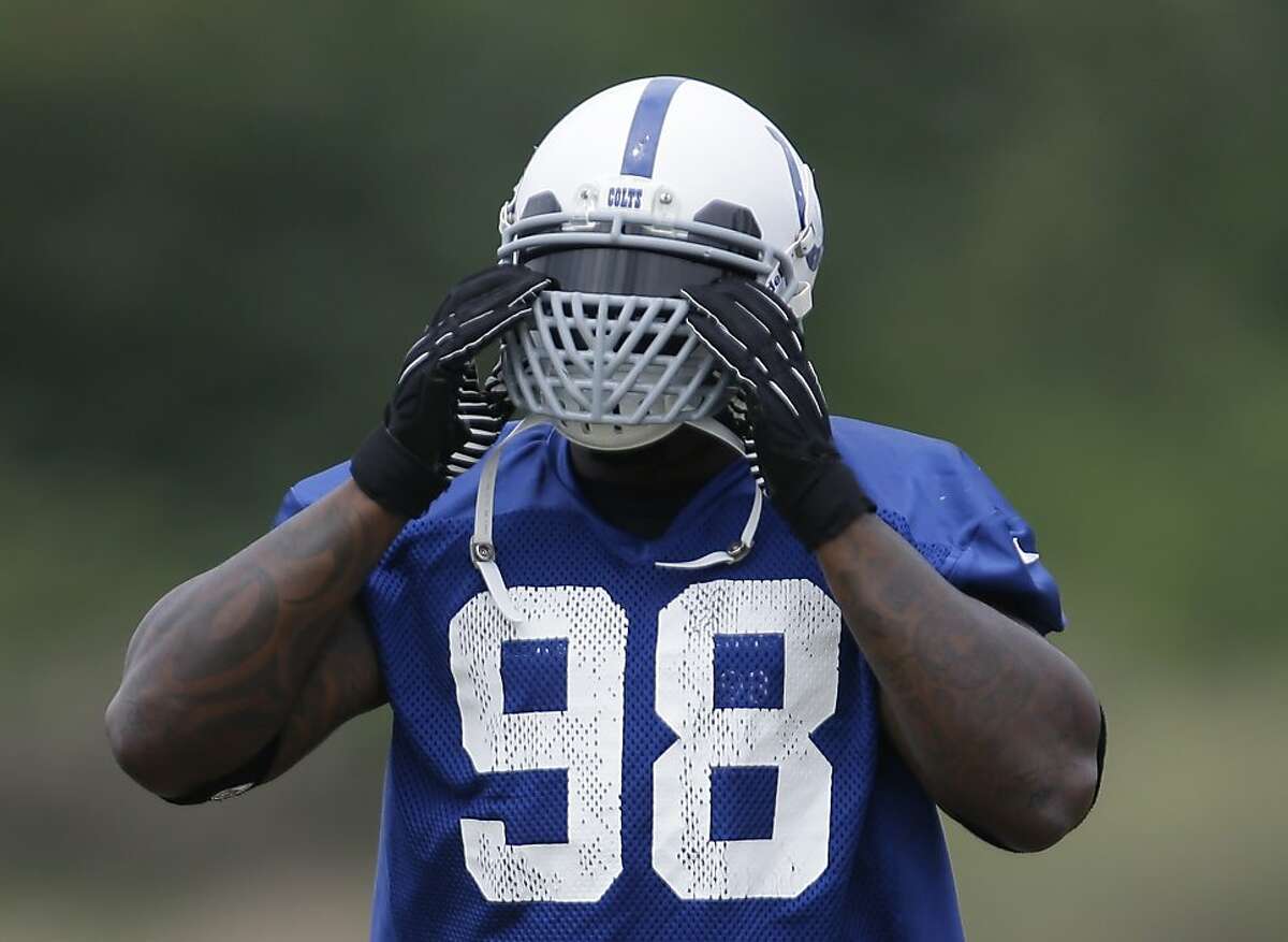 The story behind Justin Tuck's Facemask