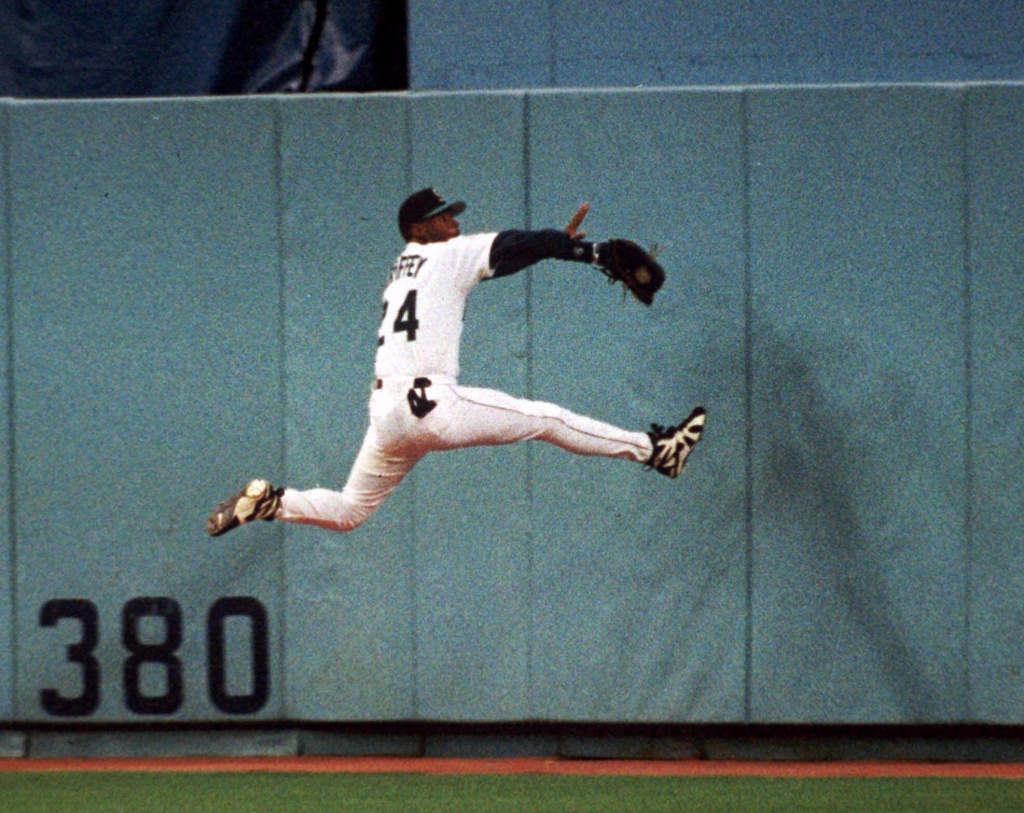 The inside story of Ken Griffey Jr.'s performance in the 1998 Home