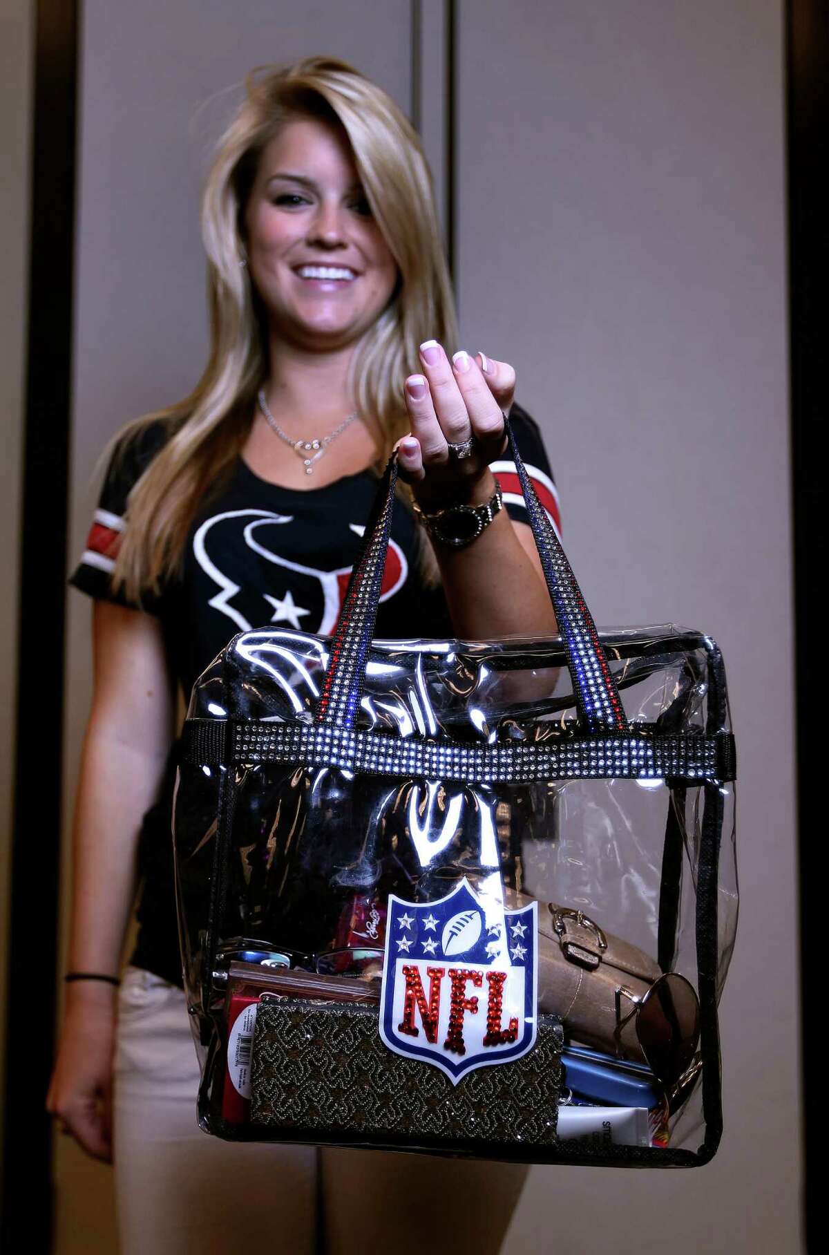 Going to Texans game? Make sure your bag gets the all-clear