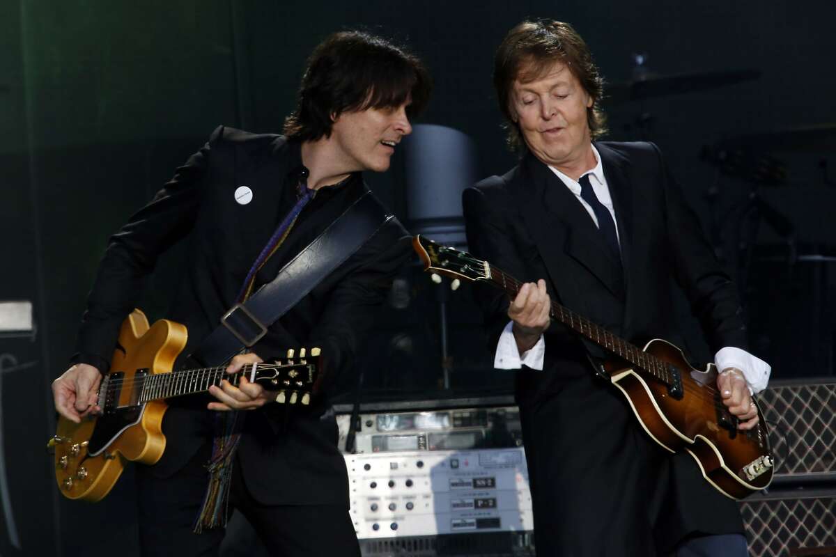 Paul McCartney sets sights on Candlestick's last bow