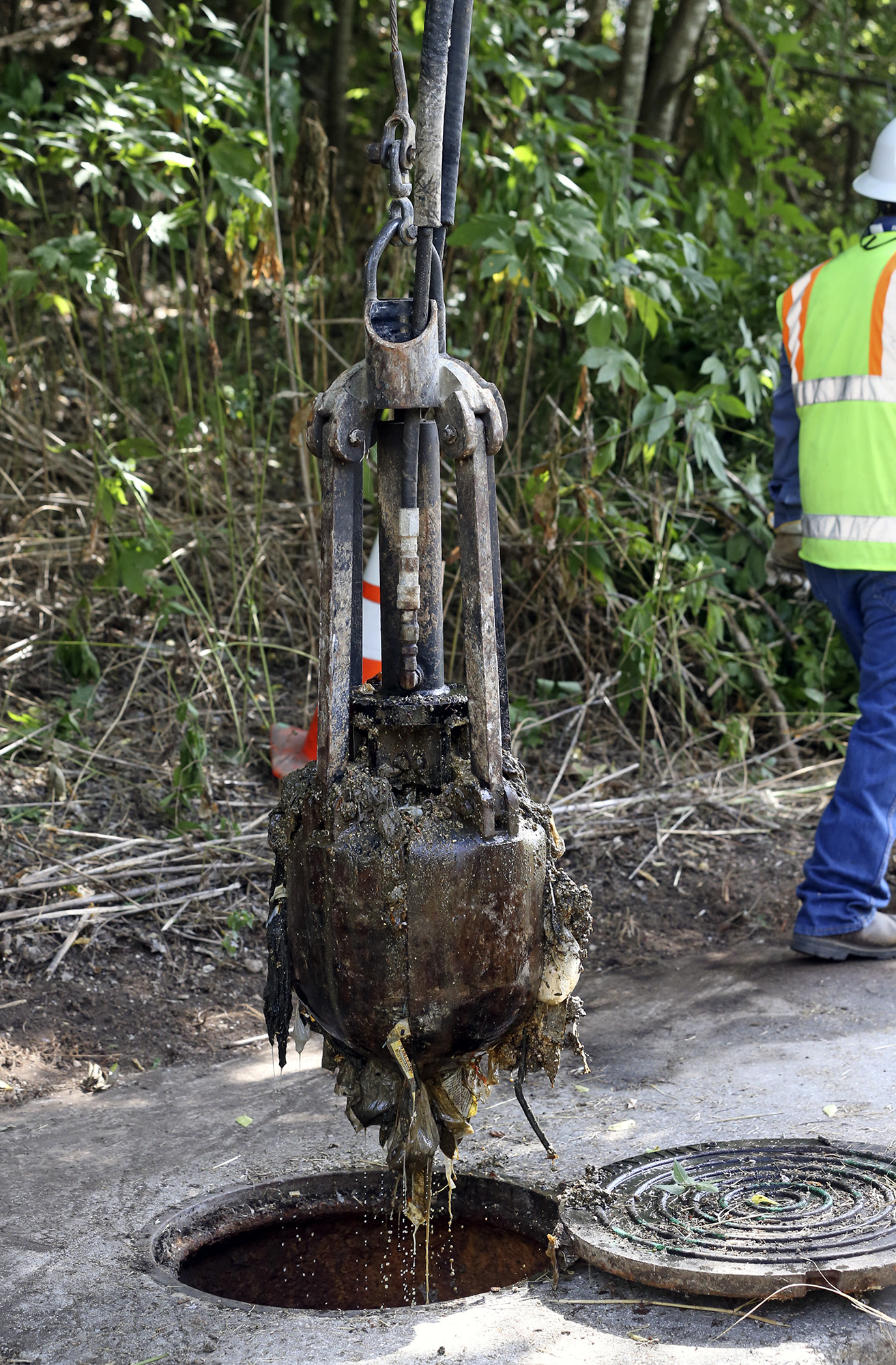 'Flushable' wipes clog San Antonio pipes