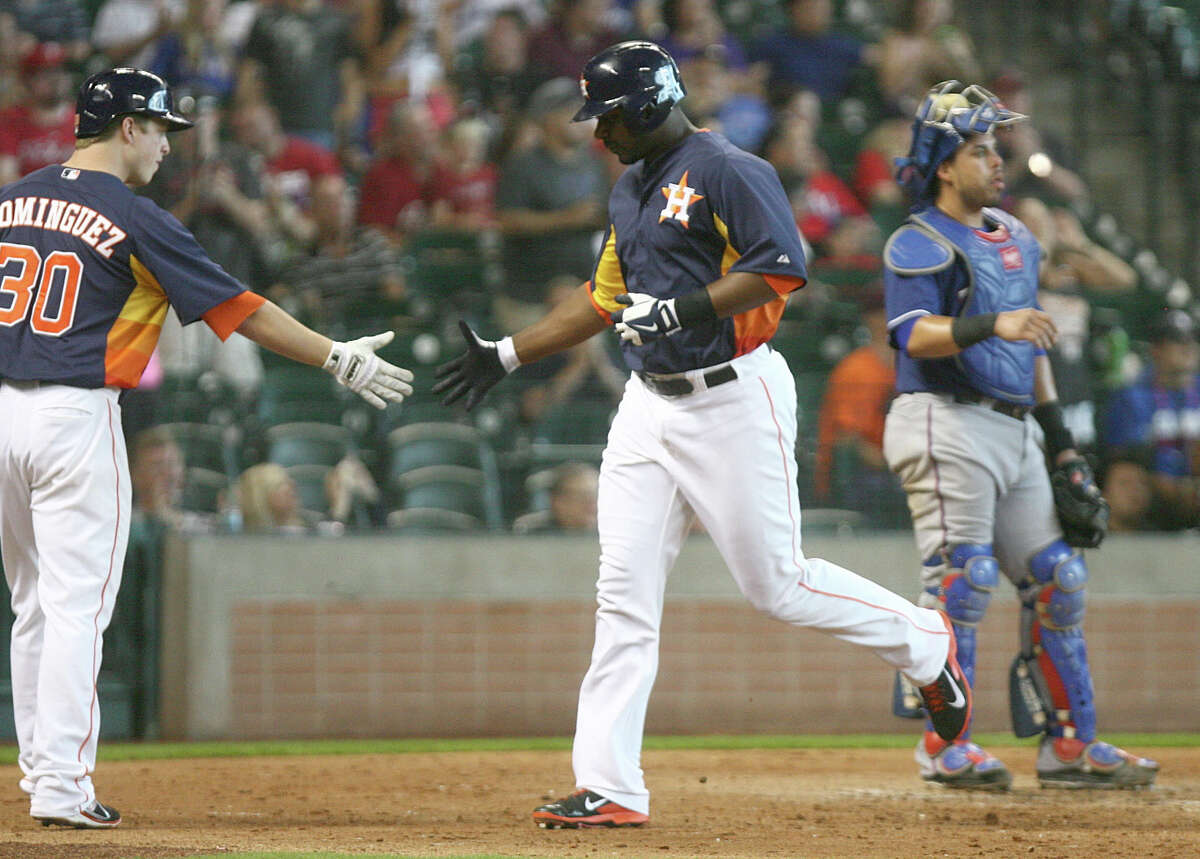 Astros set MLB record with offensive explosion vs. Rangers