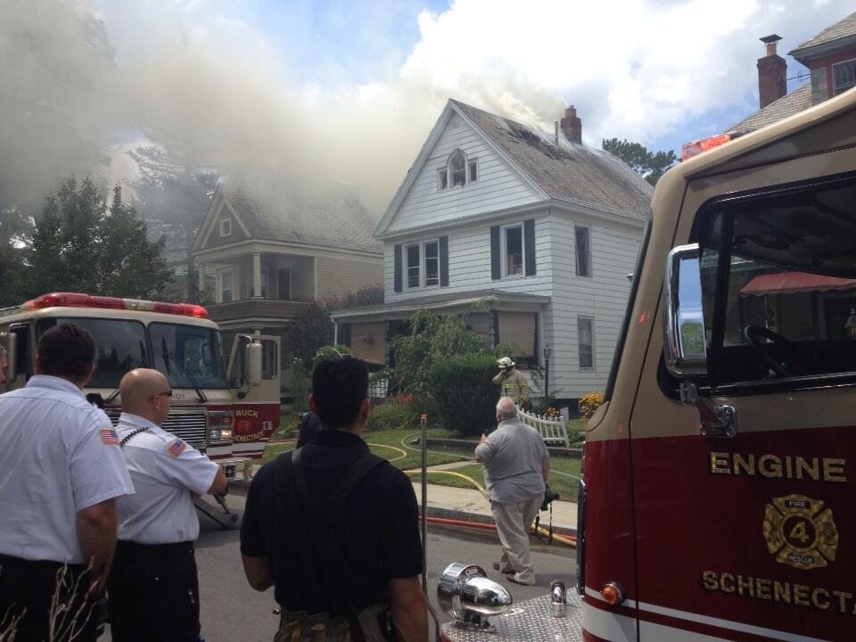 Fires at two Schenectady homes