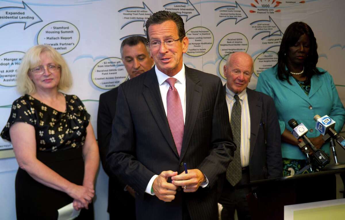 Malloy praises foreclosure legislation