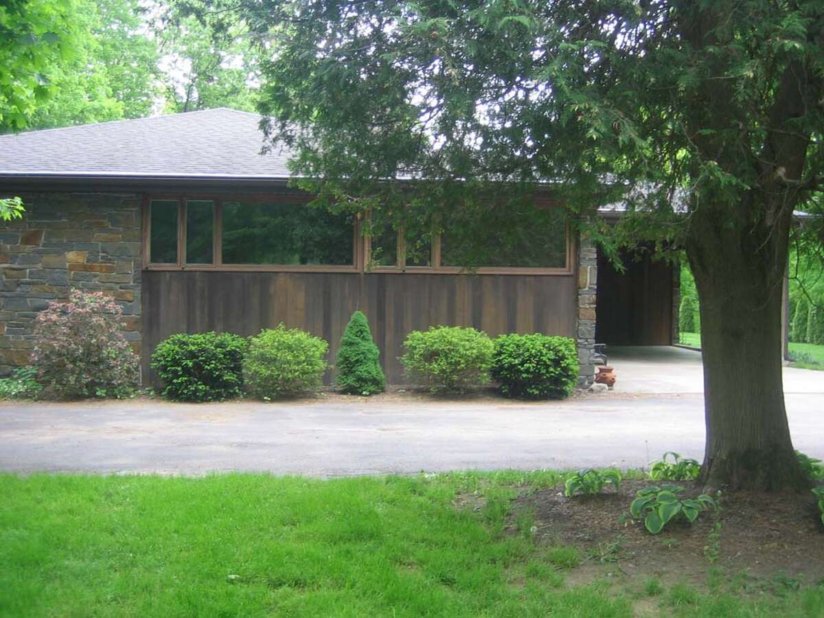 House of the Week Contemporary ranch in Clifton Park