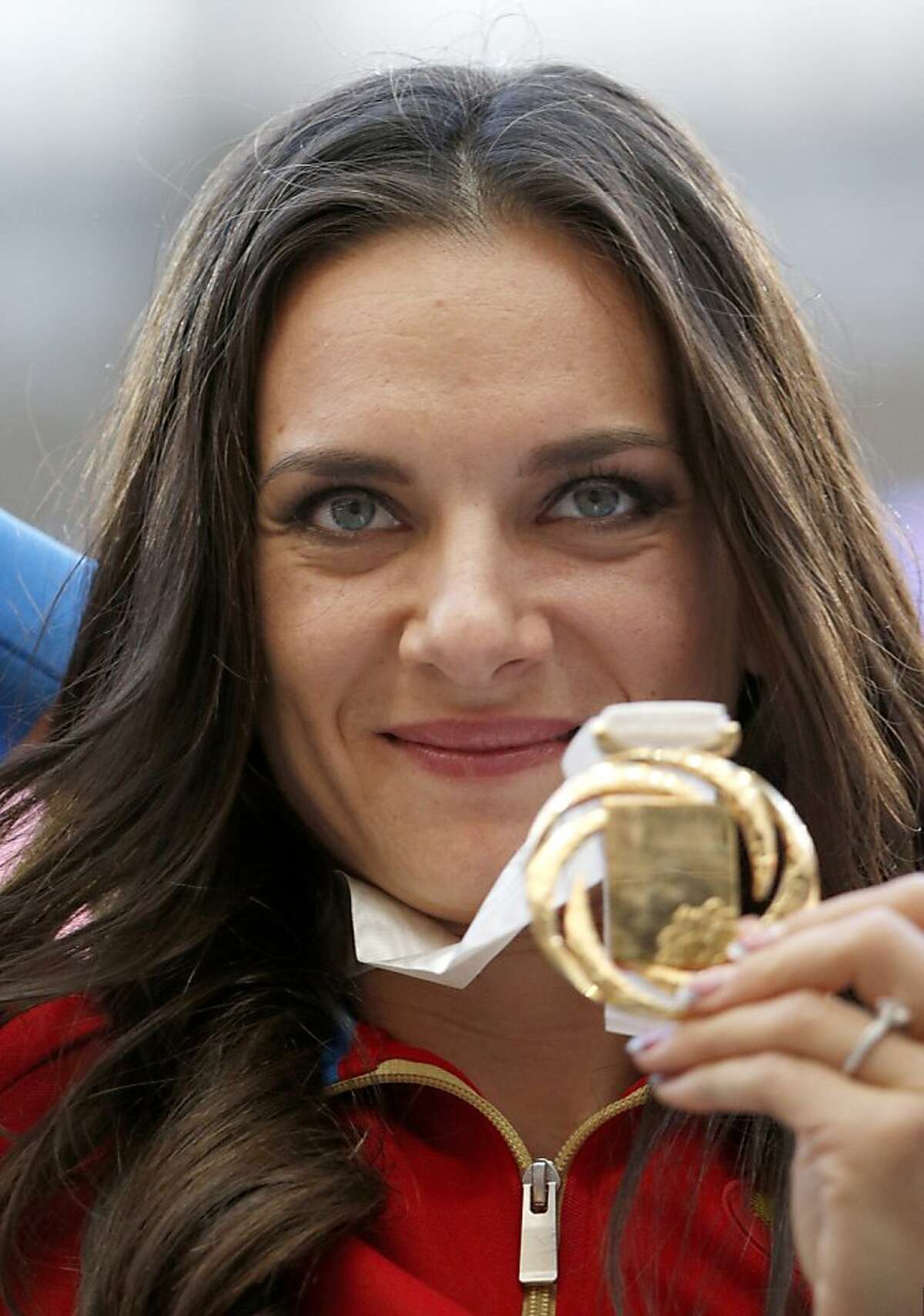Russian Pole Vault Champion Supports Anti Gay Law 