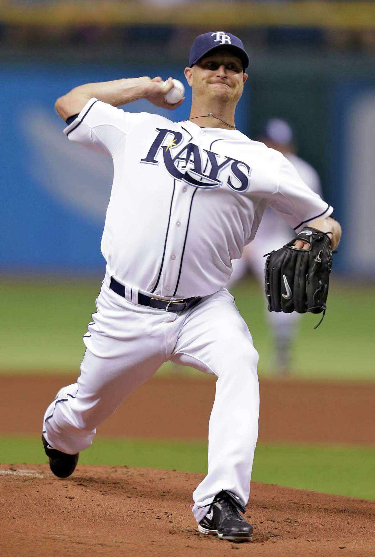 Rays pitcher Alex Cobb struck by line drive