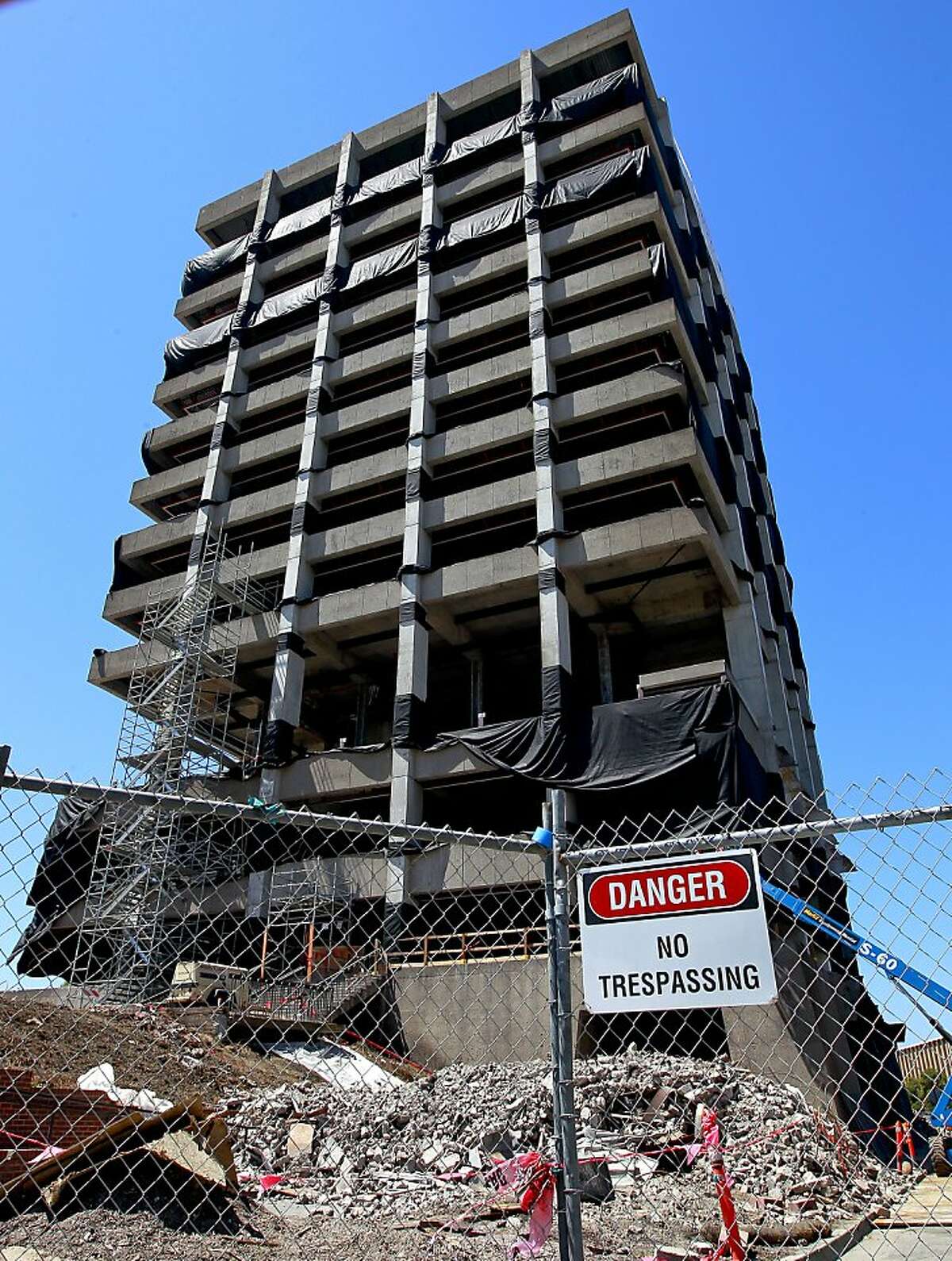 Cal State's Warren Hall has been Hayward landmark