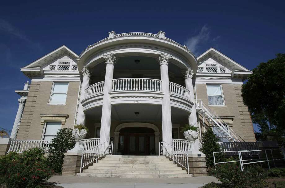 Cityscape: The Woodward Mansion - San Antonio Express-News