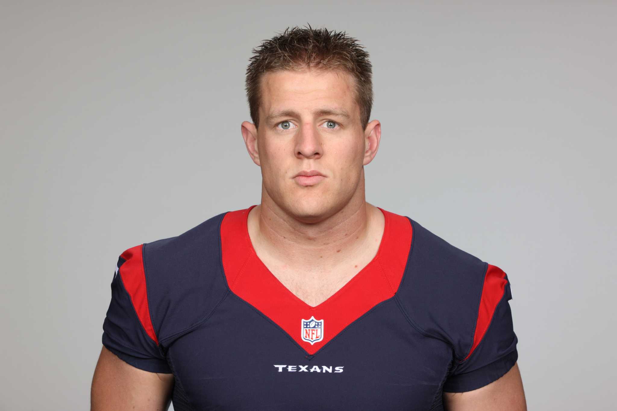 After rugged 2013 season, Texans' Watt finds solace in 'Rocky.