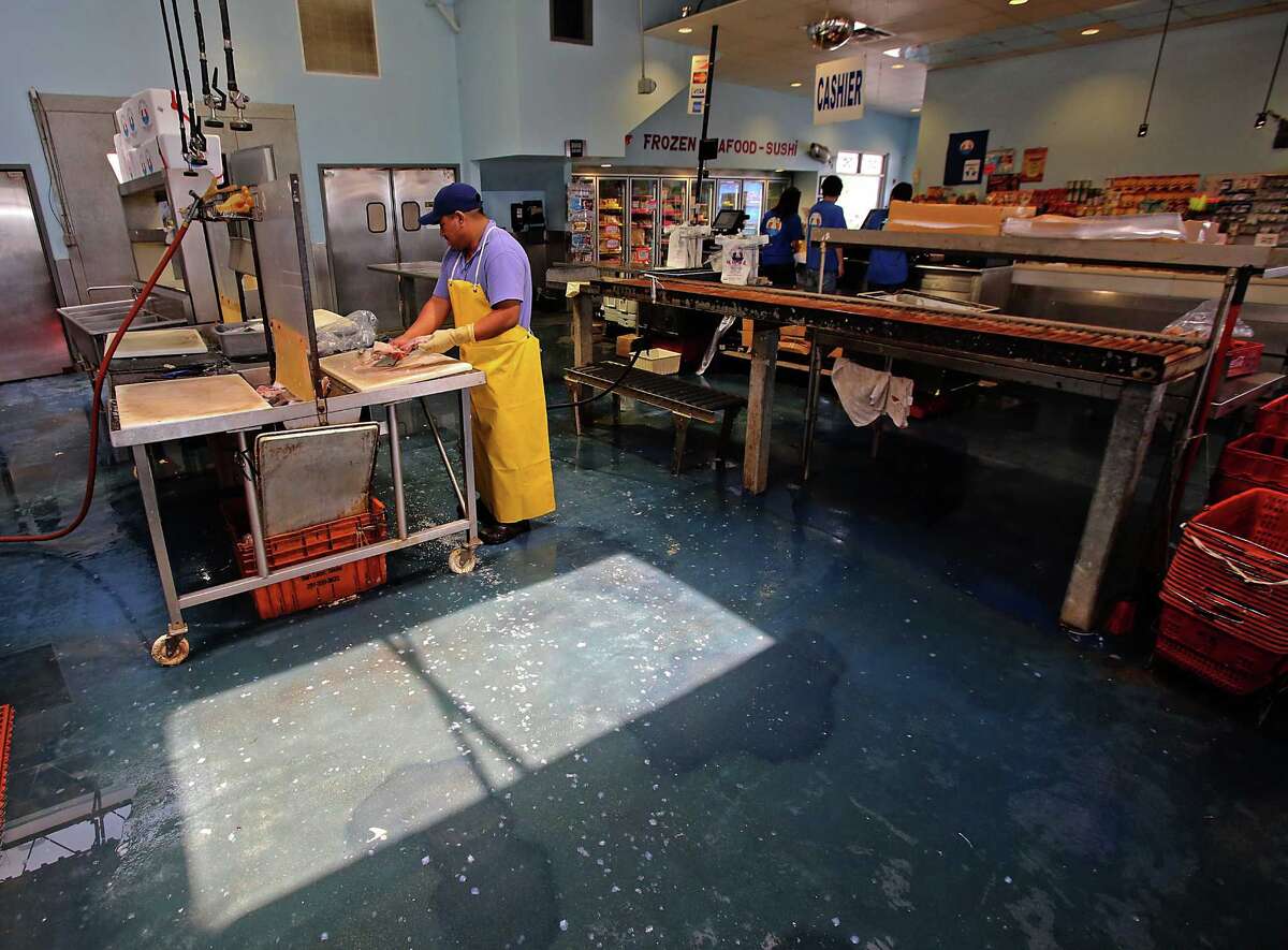 Seabrook has plan to emerge from Kemah's shadow