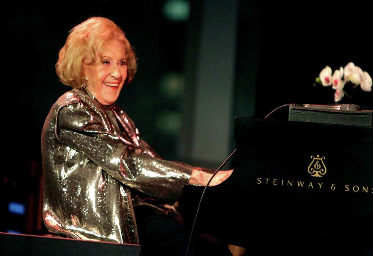 Jazz Legend Marian Mcpartland Dies At Age 95 