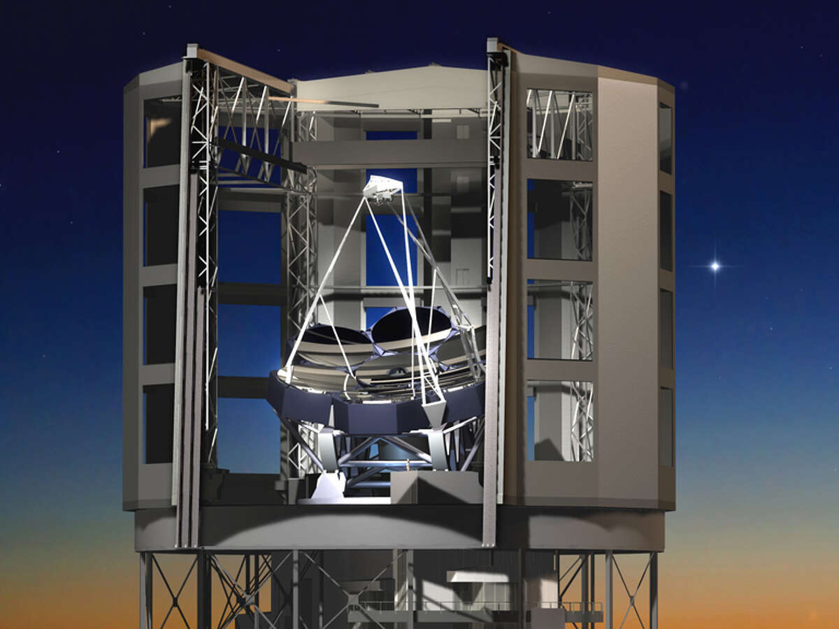 Giant Magellan Telescope (GMT)