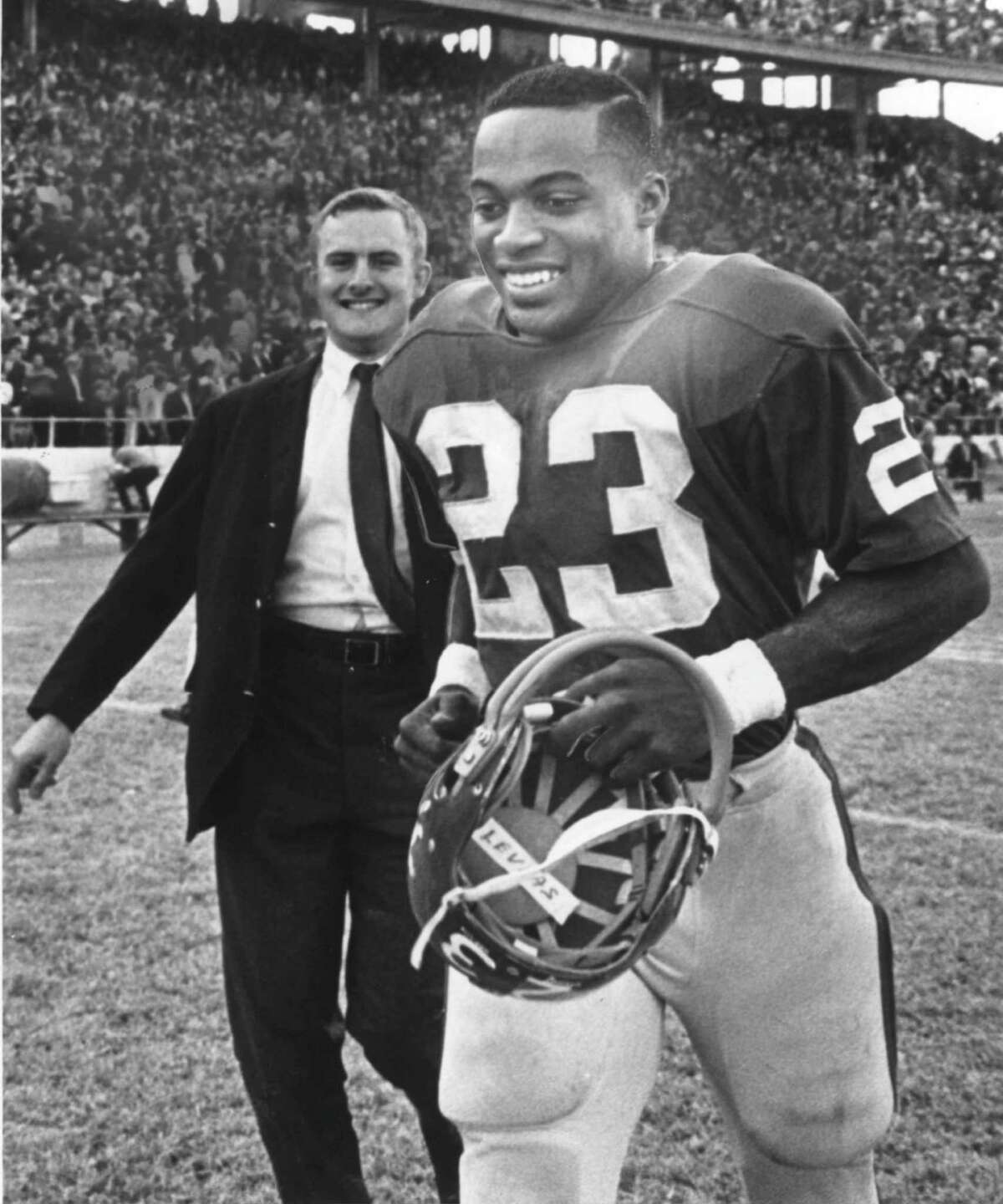 Jerry LeVias broke barriers and plenty of tackles during his difficult stint at SMU from 1965 to '68.