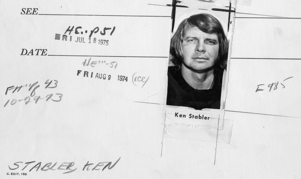 Ken Stabler, the Swashbuckling Quarterback of the Badass 1970s Raiders, Had  a Degenerative Brain Disease