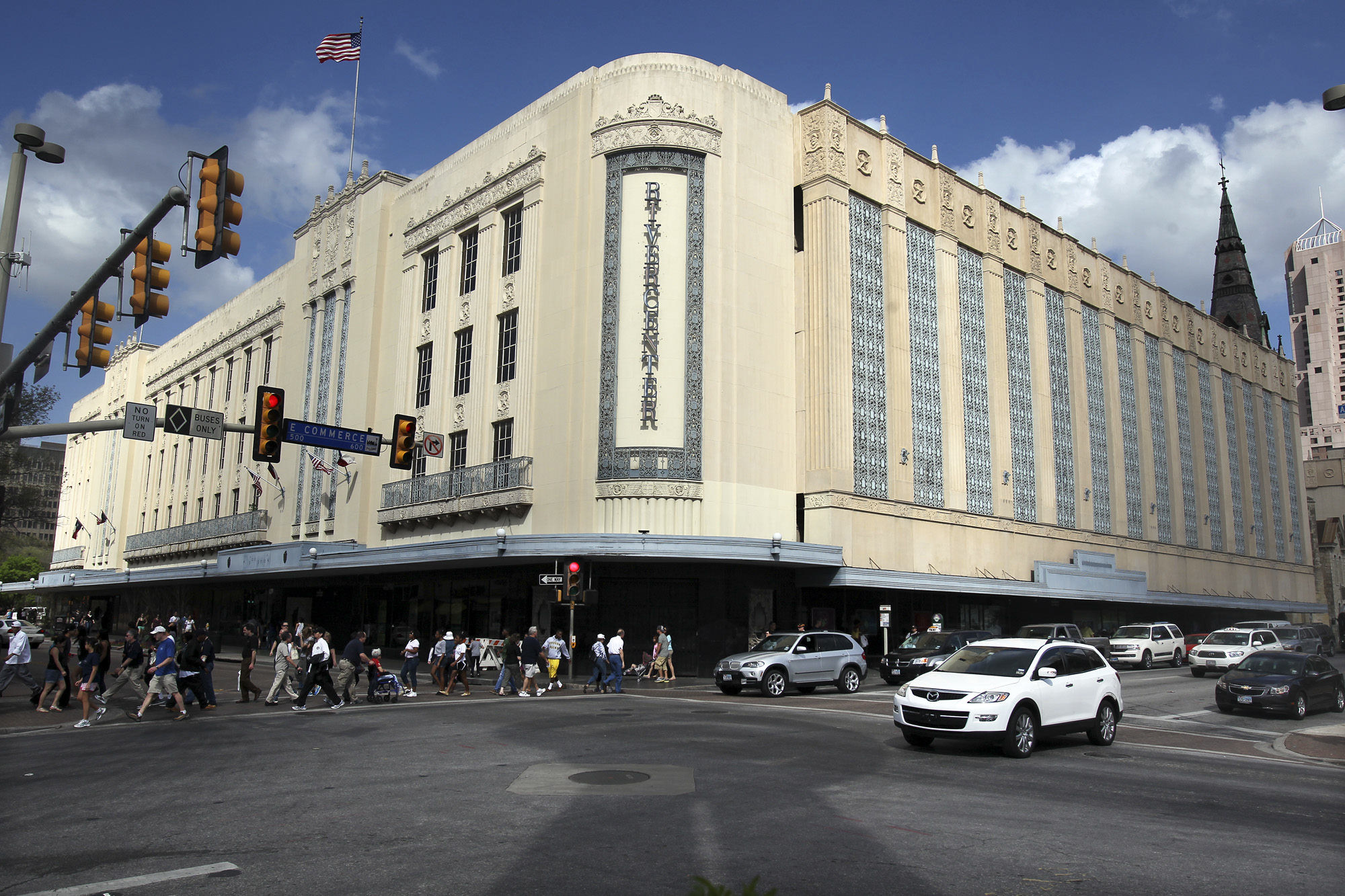 Florida investment firm pays $81 million for most of Park North shopping  center