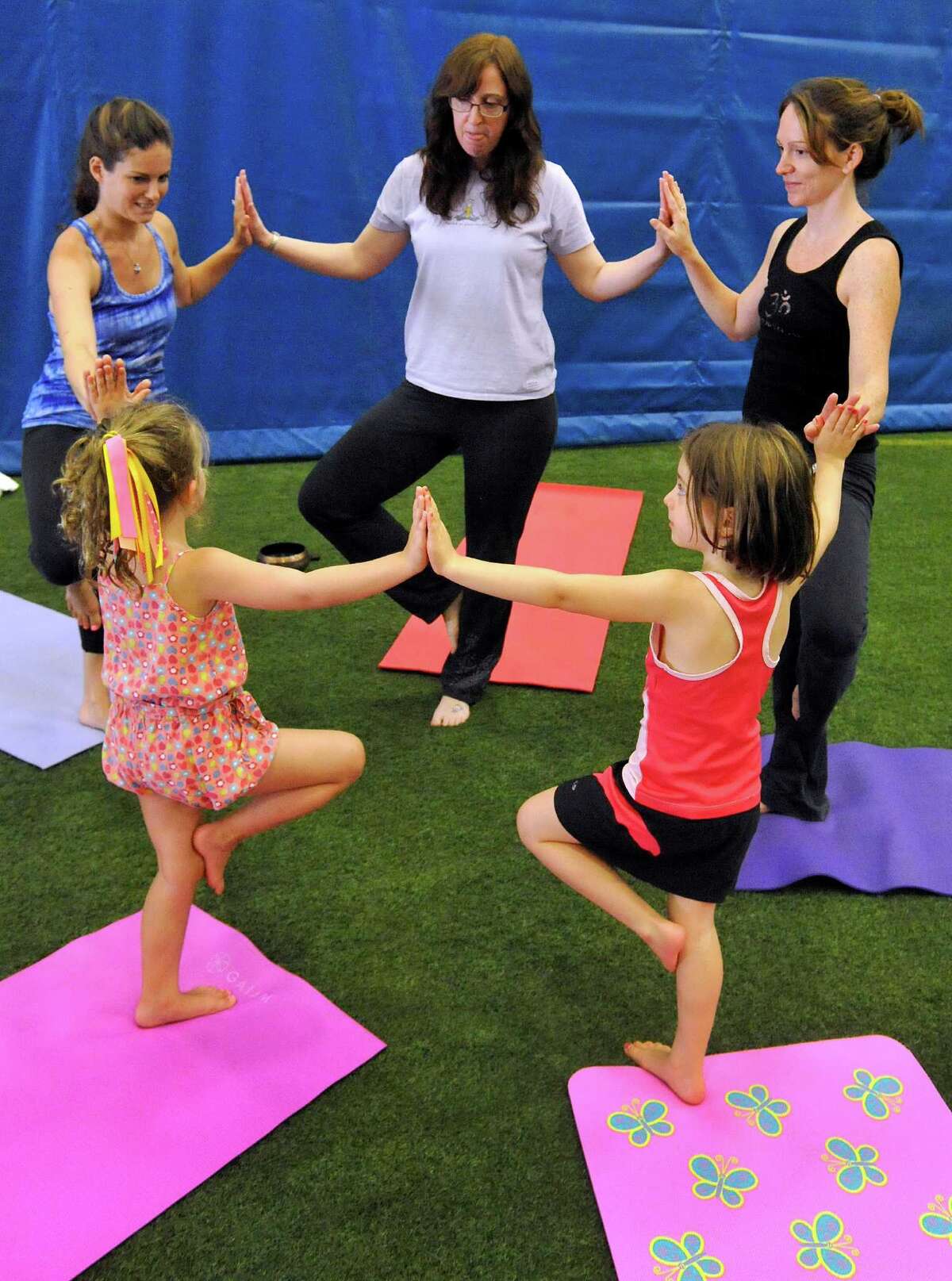 Hundreds gather at 2013 Newtown Yoga Festival