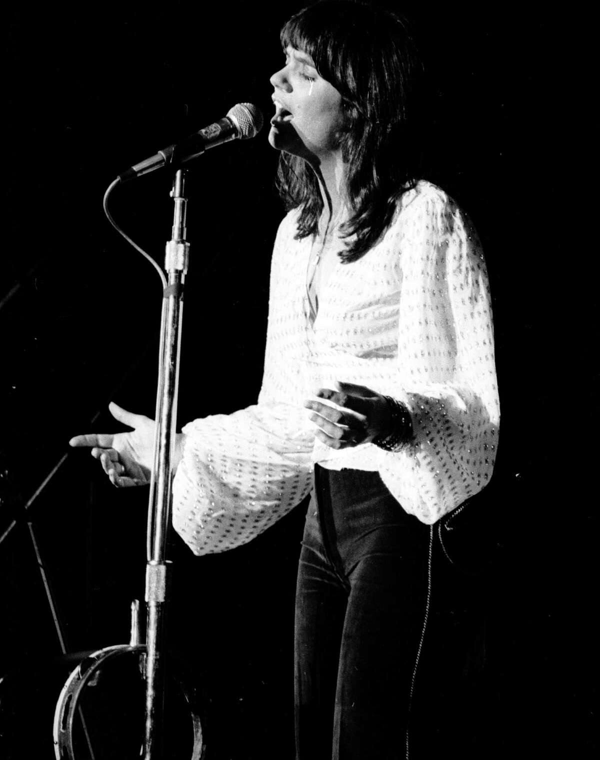 The Evolution Of Linda Ronstadt In The 70s