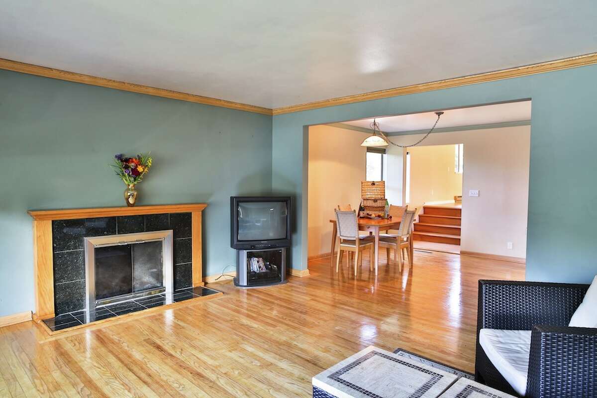 Living room of 3916 S.W. Webster St. It's listed for $434,950.