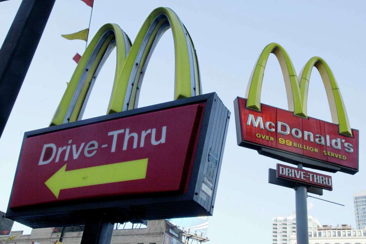 McDonald's Cashier: $7.73 per hour Source: Yahoo