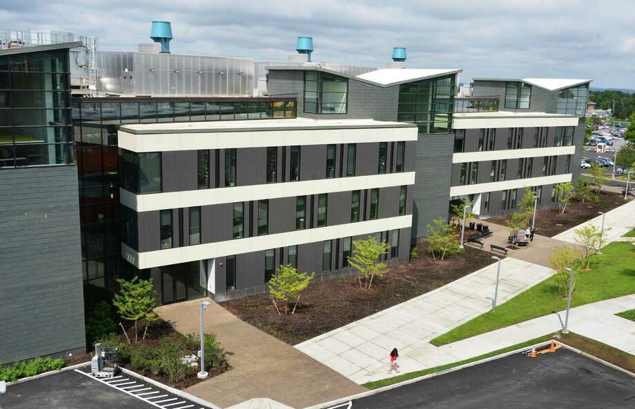 An immersion in science for students at HVCC Times Union