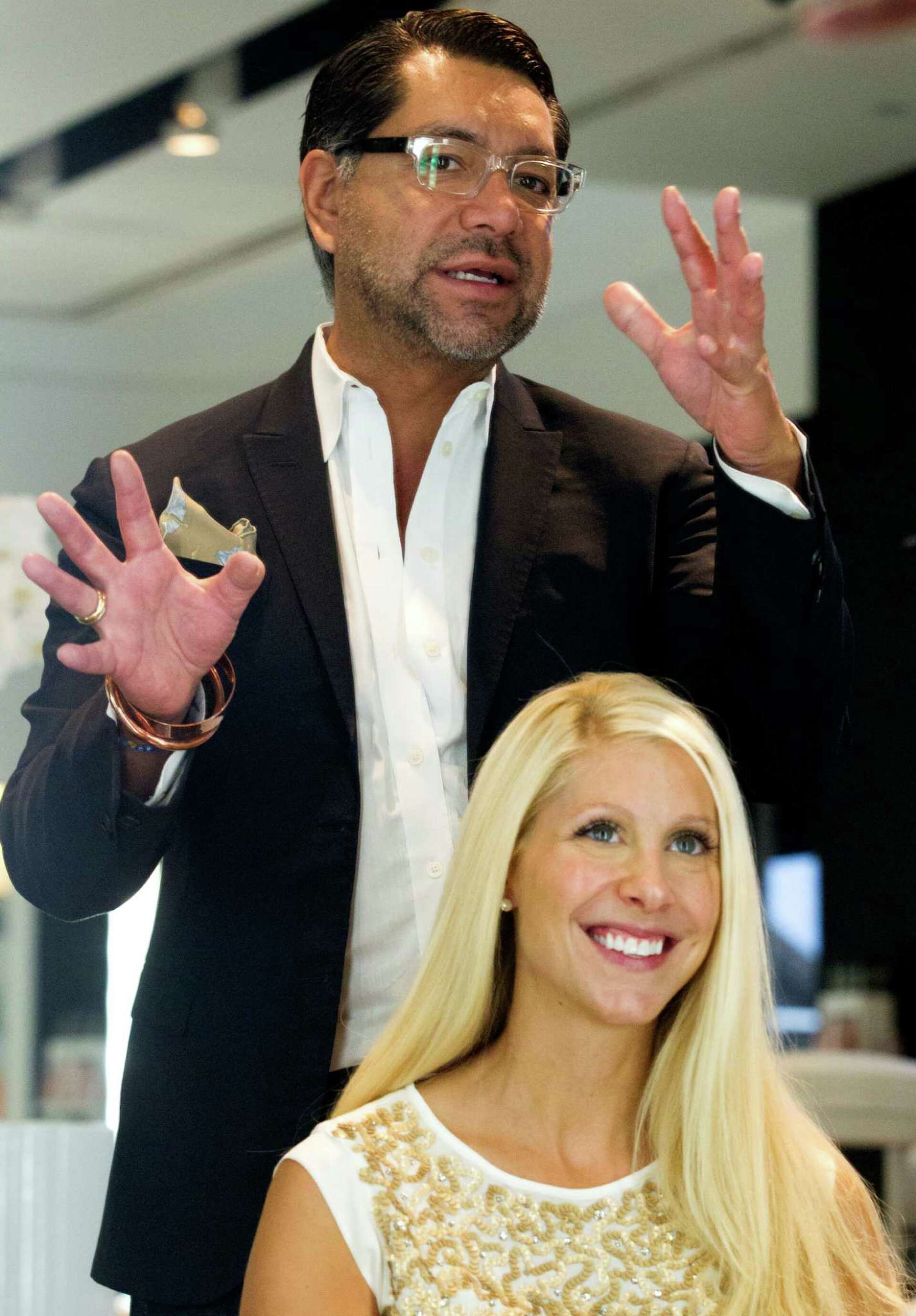 Fall update with Laurie Schaub, image size:1920x2759