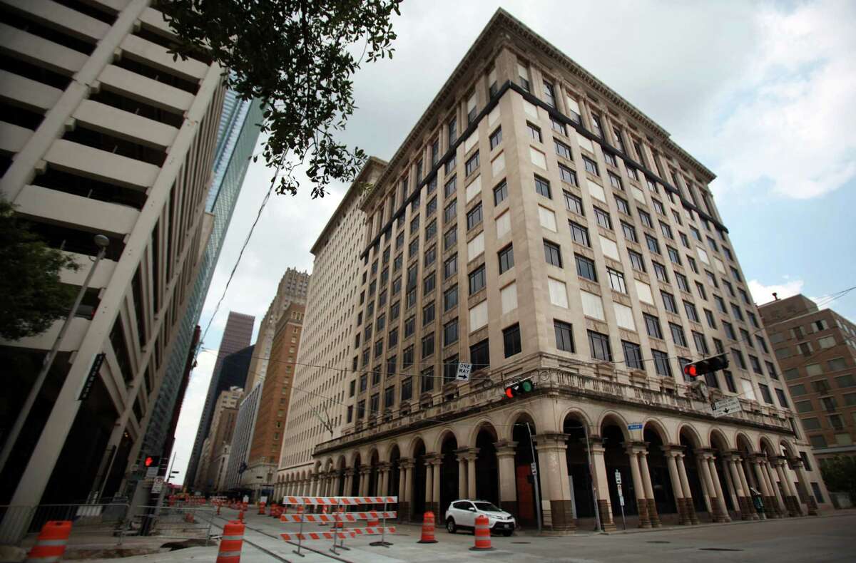 Old Texaco building being reshaped as apartment tower