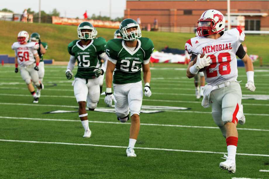 Memorial S Rushing Attack Paces Win Over Stratford Houston Chronicle