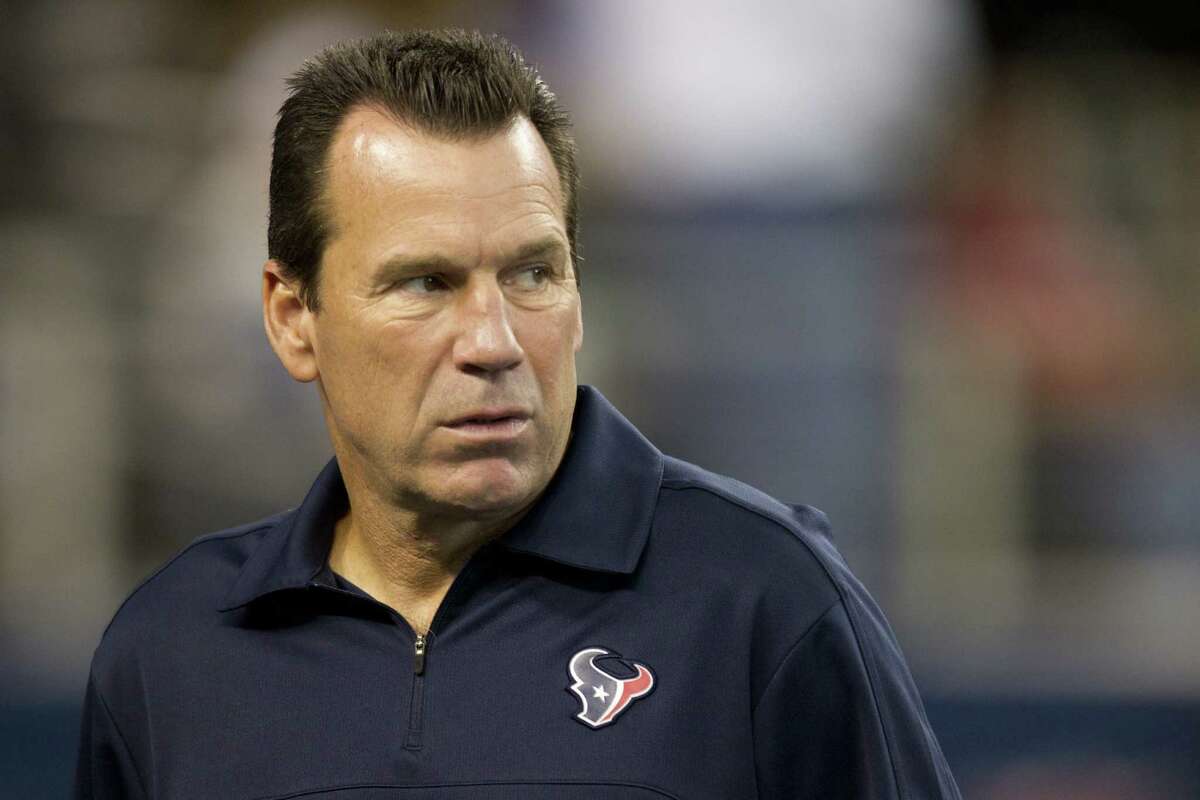 Gary Kubiak must integrate a number of key Texans coming off injuries heading into Week 1.