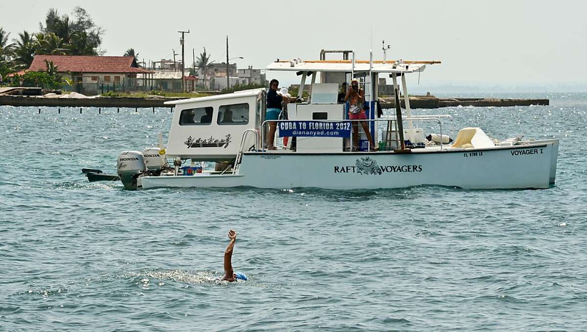 nyad-1st-to-swim-to-florida-from-cuba-without-cage