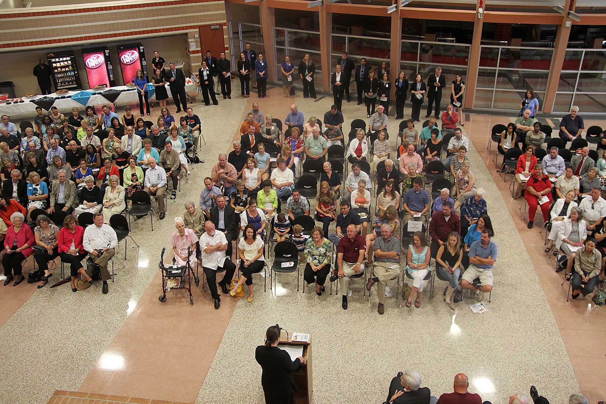 Pearland ISD dedicates its newest high school campus