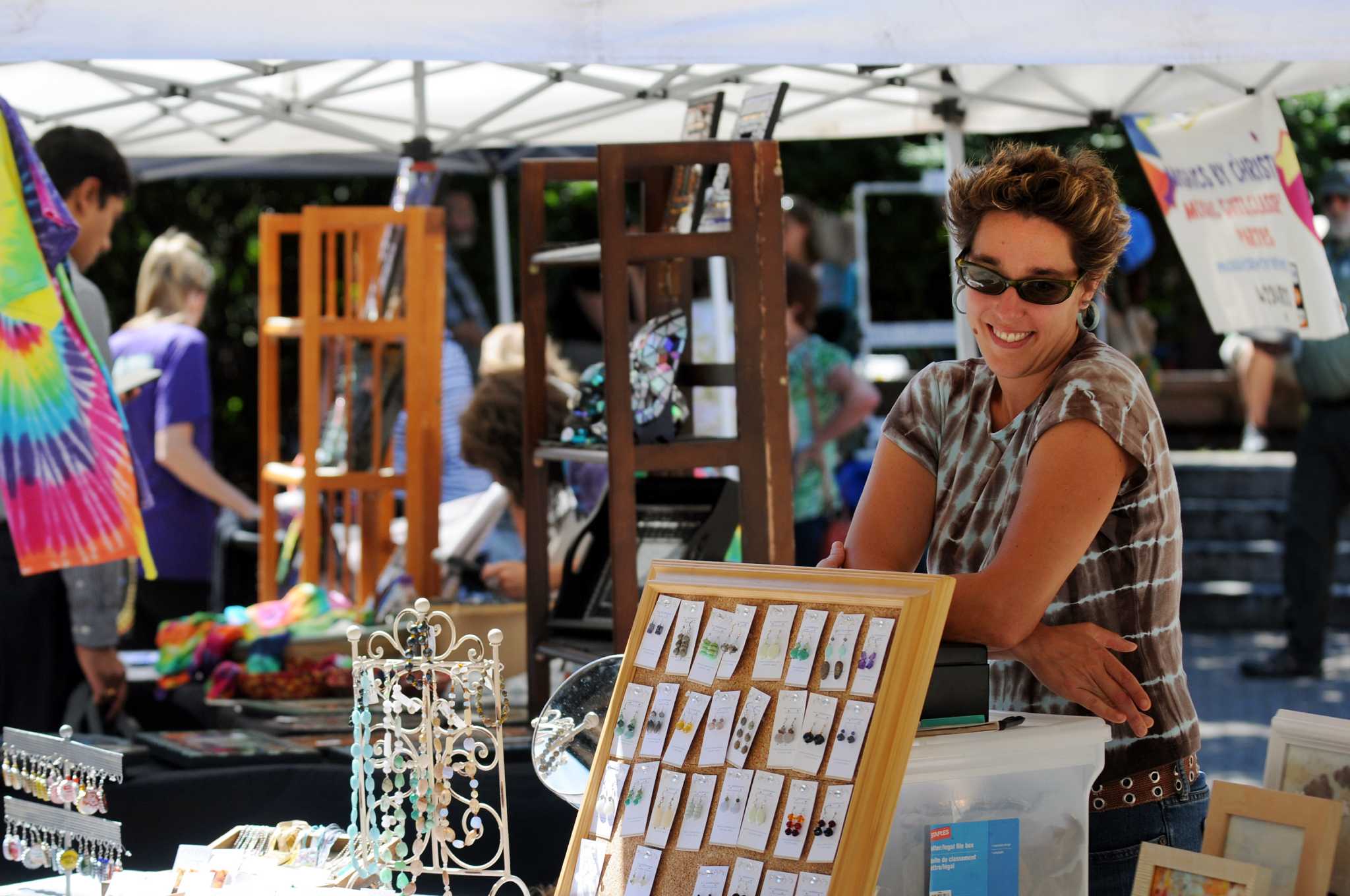 Photos: Art fair in the park