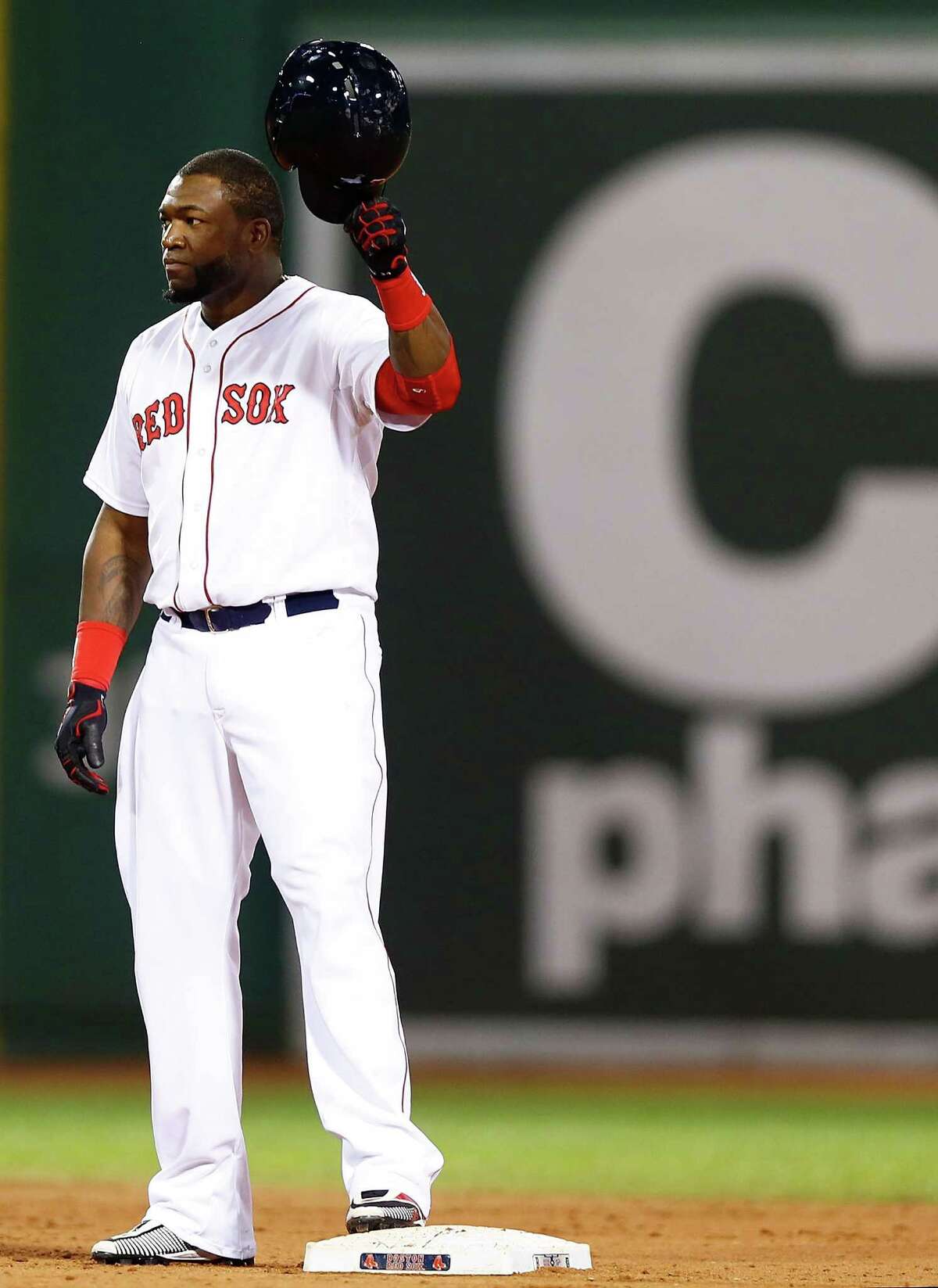 Ortiz, Red Sox Overpower Tigers