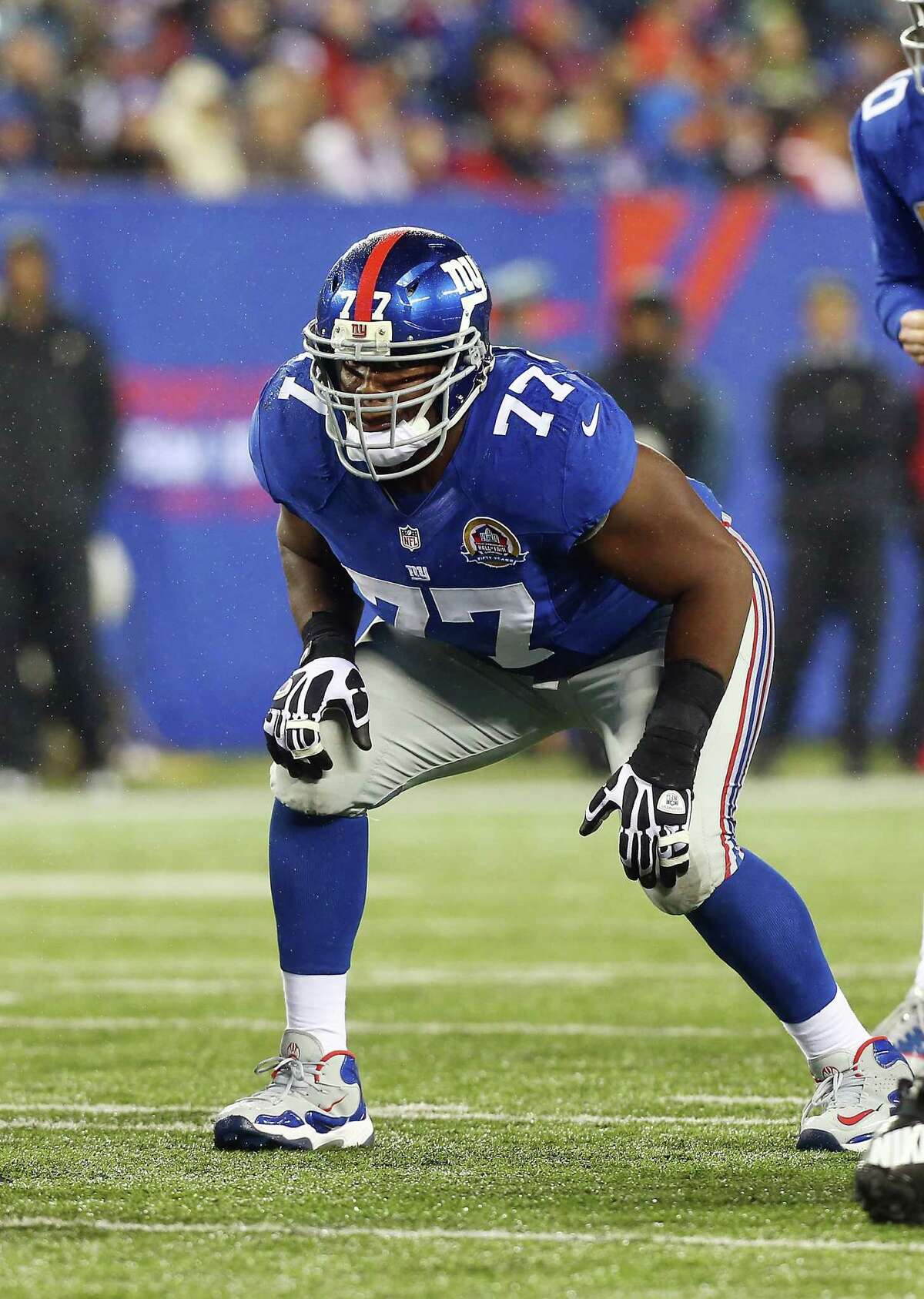 EAST RUTHERFORD, NJ - DECEMBER 09: (NEW YORK DAILIES OUT) Kevin Boothe #77 of the New York Giants in action against the New Orleans Saints at MetLife Stadium on December 9, 2012 in East Rutherford, New Jersey. The Giants defeated the Saints 52-27. (Photo by Jim McIsaac/Getty Images)