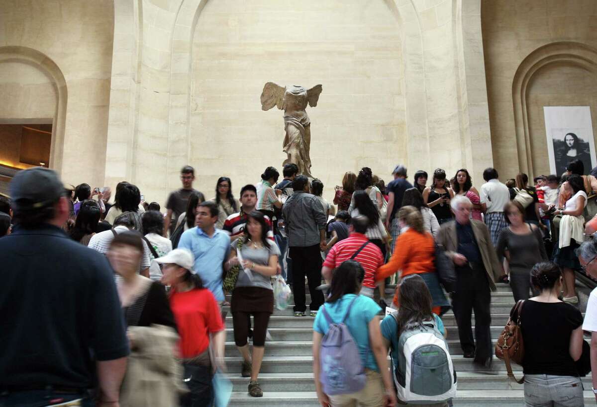 The Winged Victory of Samothrace sculpture will undergo a nine-month renovation.