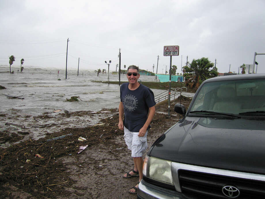 My friend Tommy and I drove to Galveston a few hours before the full force of Ike, took pictures and then drove back to Houston and took pictures during and after the storm. Photo: Steve Shapiro
