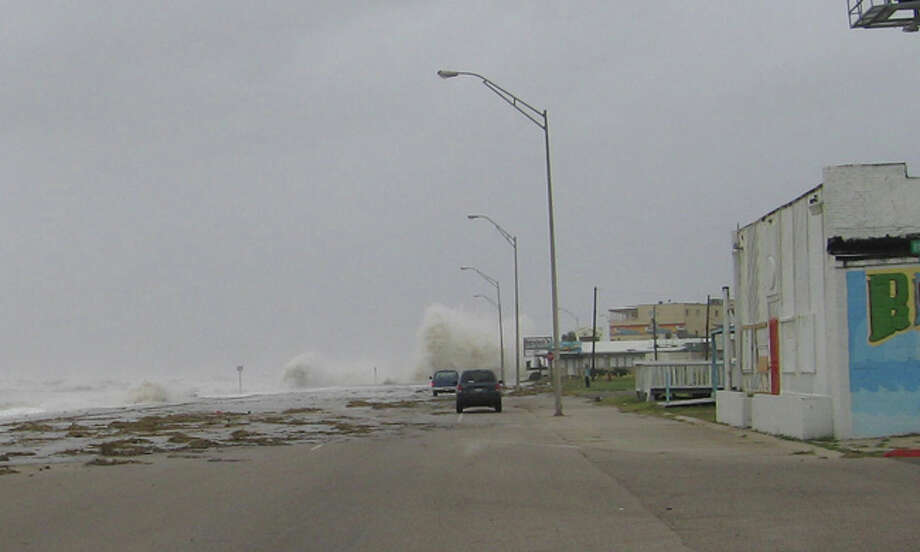My friend Tommy and I drove to Galveston a few hours before the full force of Ike, took pictures and then drove back to Houston and took pictures during and after the storm. Photo: Steve Shapiro