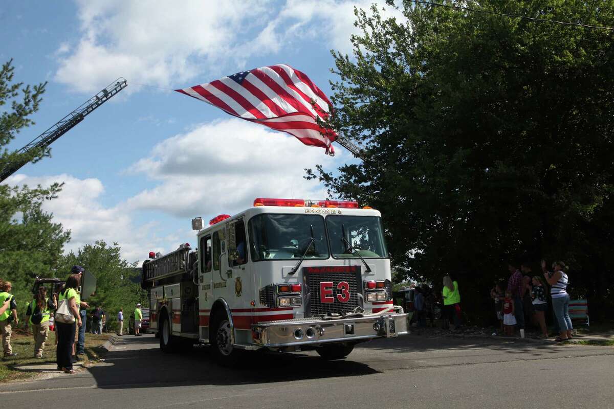 About 3,000 ride in remembrance of 9/11