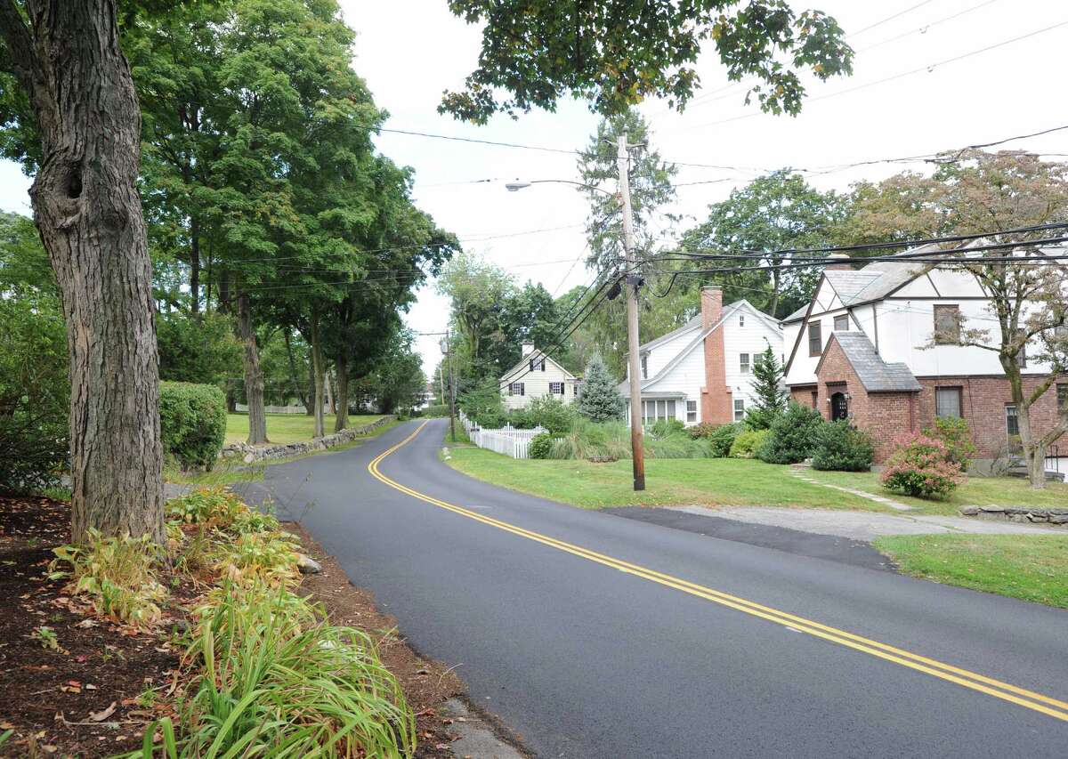 Historic area road paving raises concern