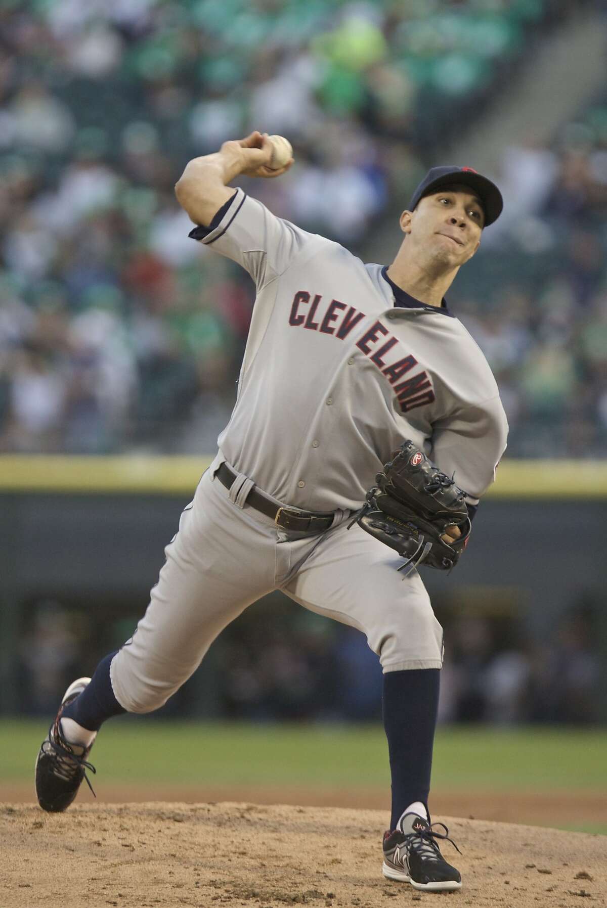CHICAGO, IL - SEPTEMBER 14: Ubaldo Jimenez #30 of the Cleveland Indians throws to the Chicago White Sox during the first inning of their MLB game at U.S. Cellular Field on September 14, 2013 in Chicago, Illinois. (Photo by John Gress/Getty Images)