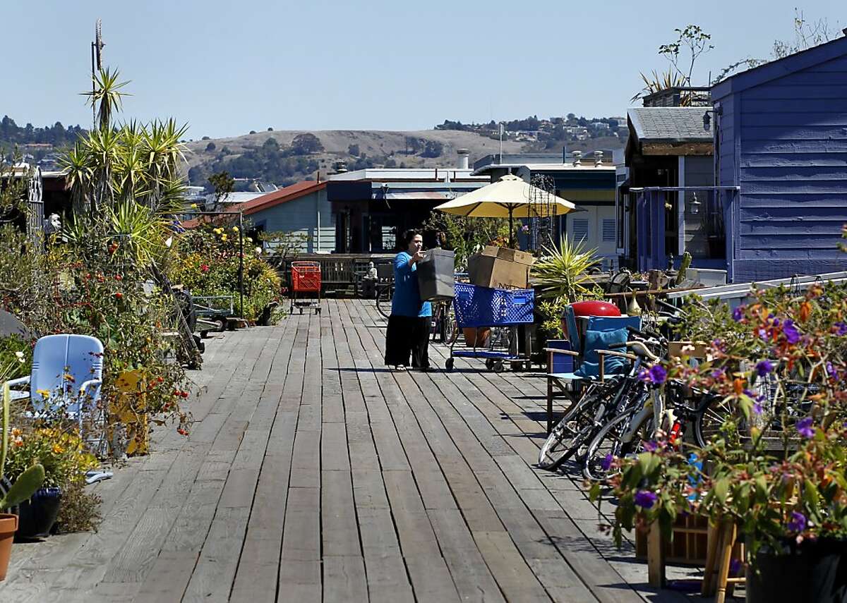 Sausalito Floating Homes Tour launches