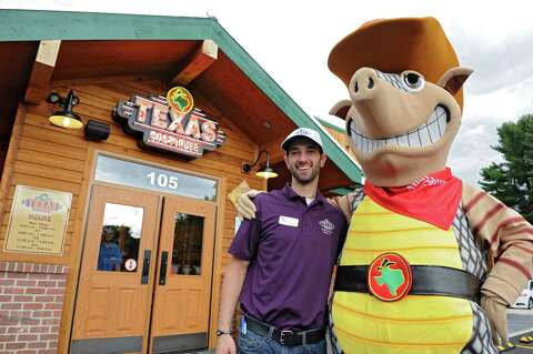 Photos: Texas Roadhouse opens in Colonie