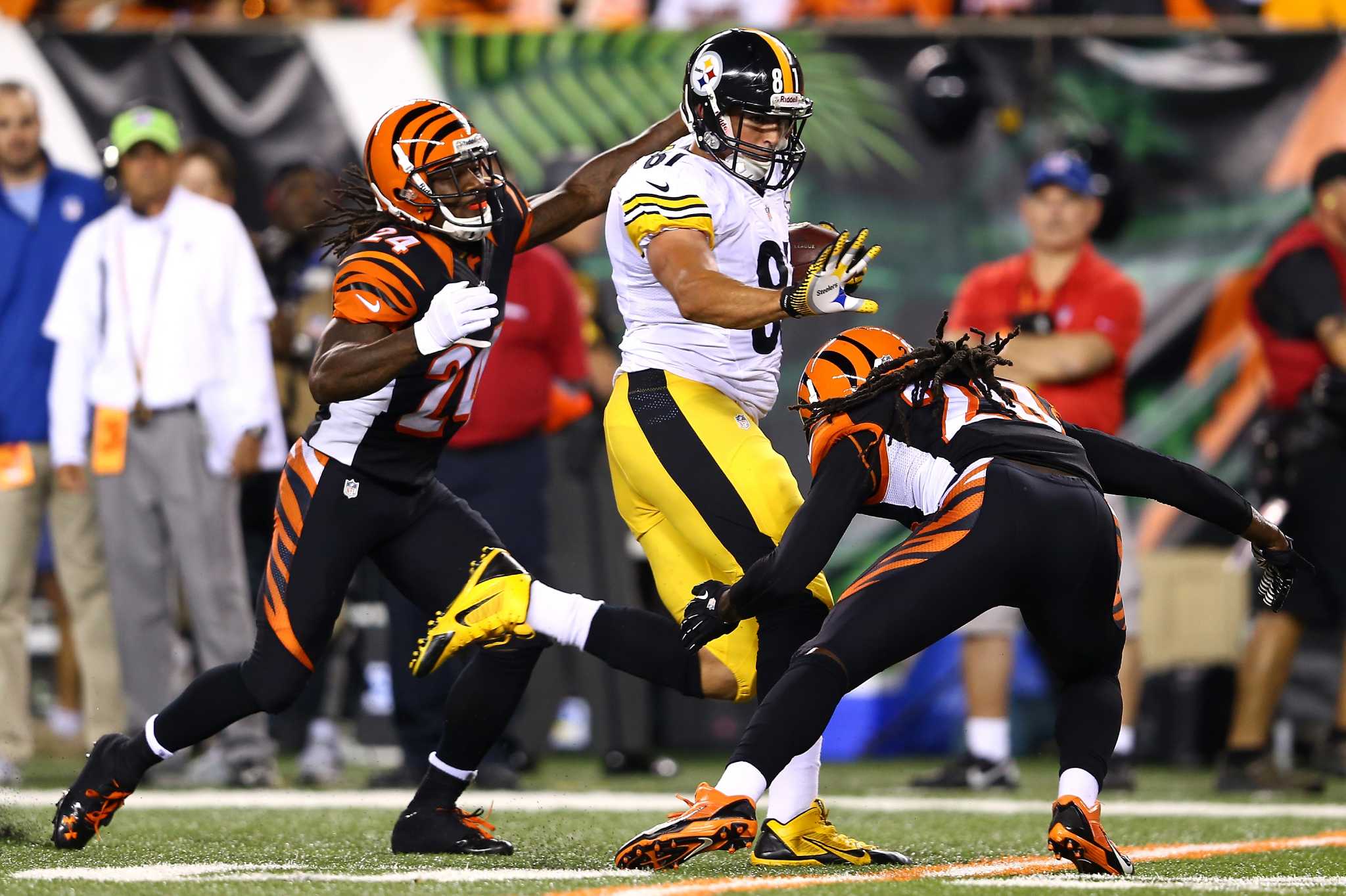 Rookie carries Bengals