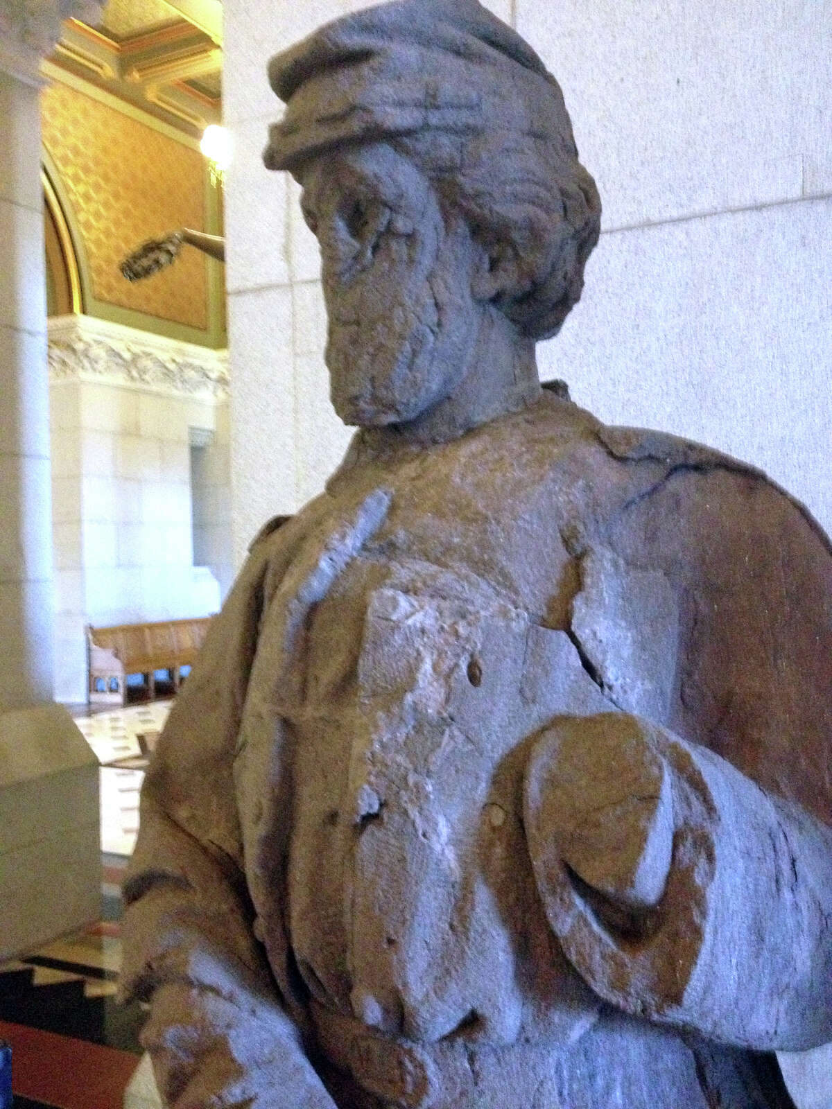 A crumbling civil war statue is being installed at the Capitol in Hartford.